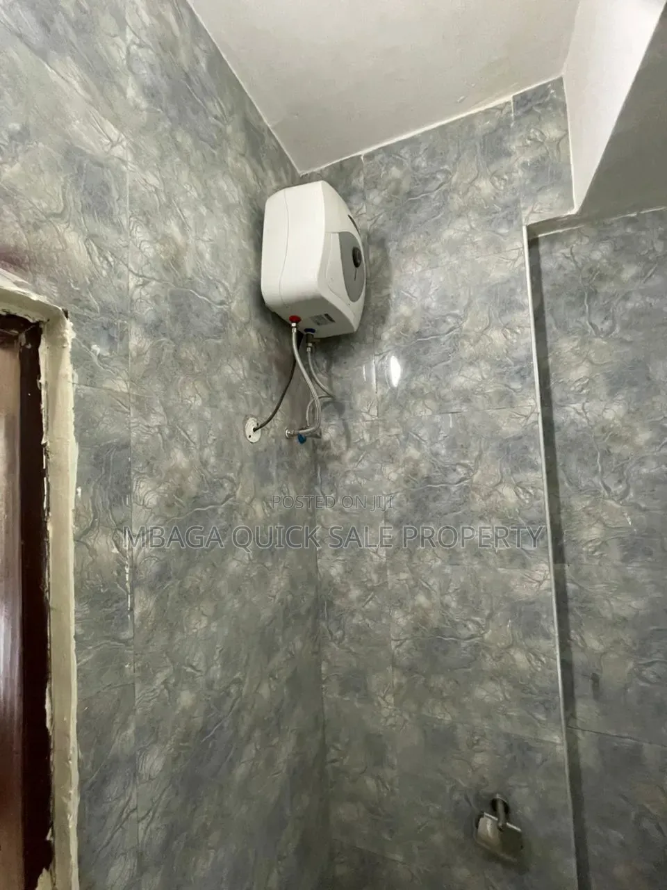 Furnished 4bdrm Apartment in Upanga West for rent