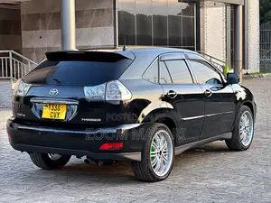 Toyota Harrier 2004 Black