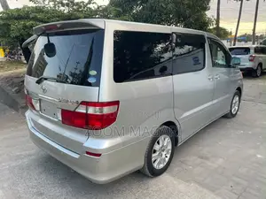 Toyota Alphard 2005 Silver