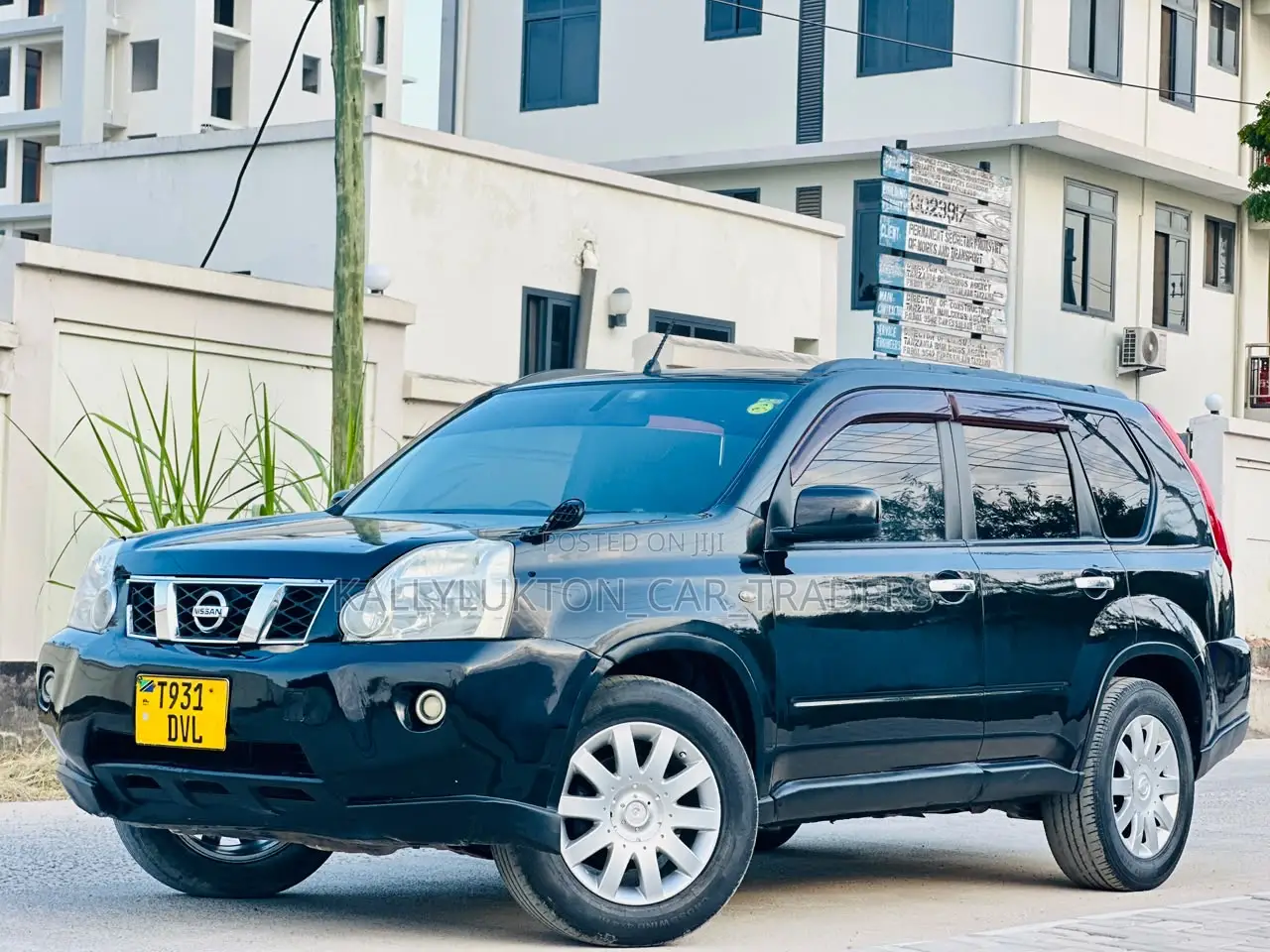 Nissan X-Trail 2010 Black