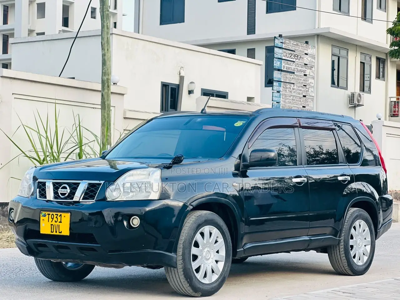Nissan X-Trail 2010 Black
