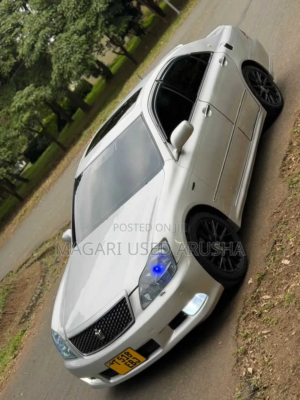 Toyota Crown 2006 Silver