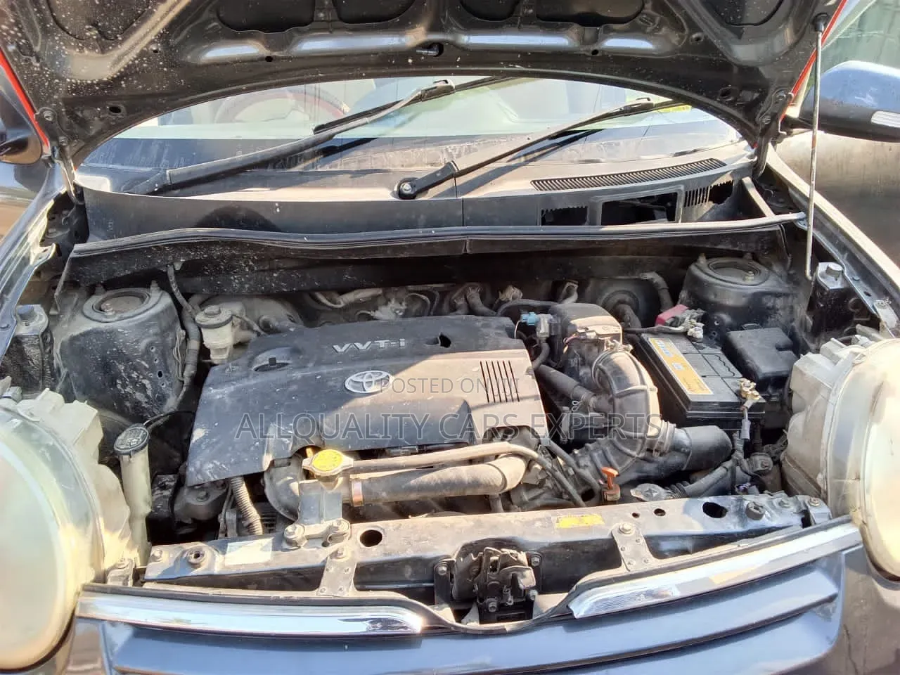 Toyota Sienta 2005 Gray