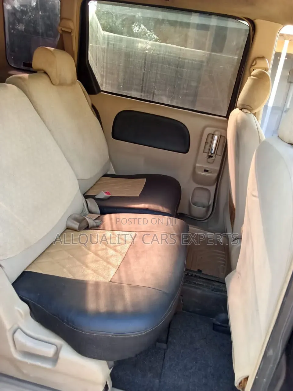 Toyota Sienta 2005 Gray