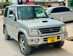Suzuki Jimny 2005