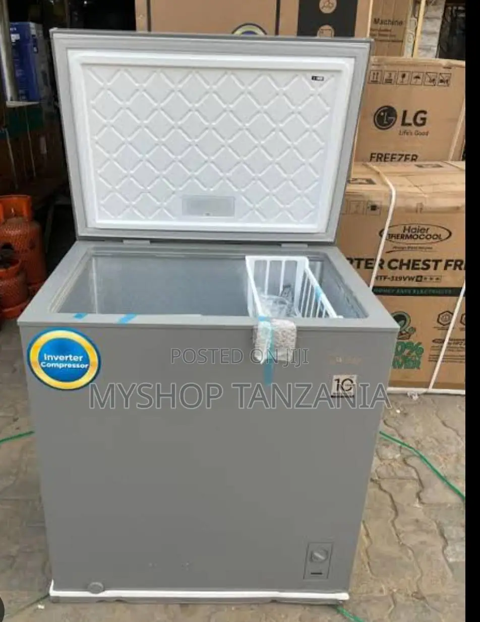 Midea Chest Freezer 200l