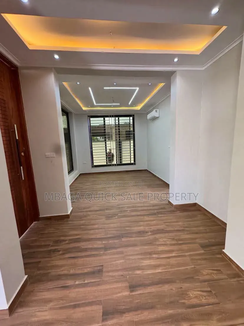 6bdrm House in Mbweni Jkt for sale