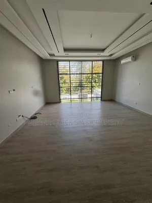 6bdrm House in Mbweni Jkt for sale