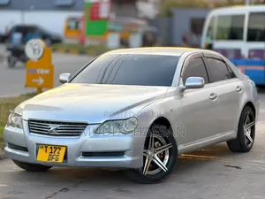 Toyota Mark X 2005 Silver