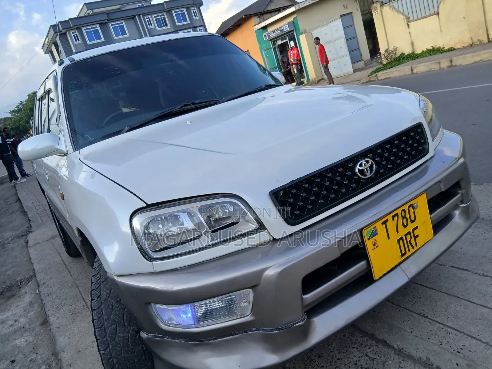Toyota RAV4 1999 Silver
