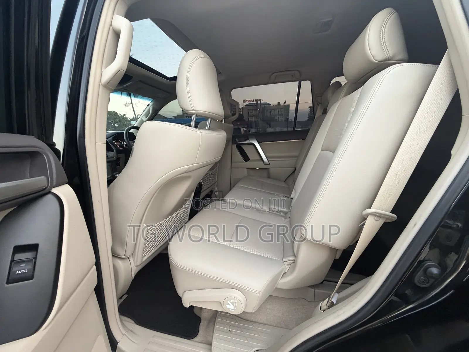 Toyota Land Cruiser Prado 2.7 2023 Black
