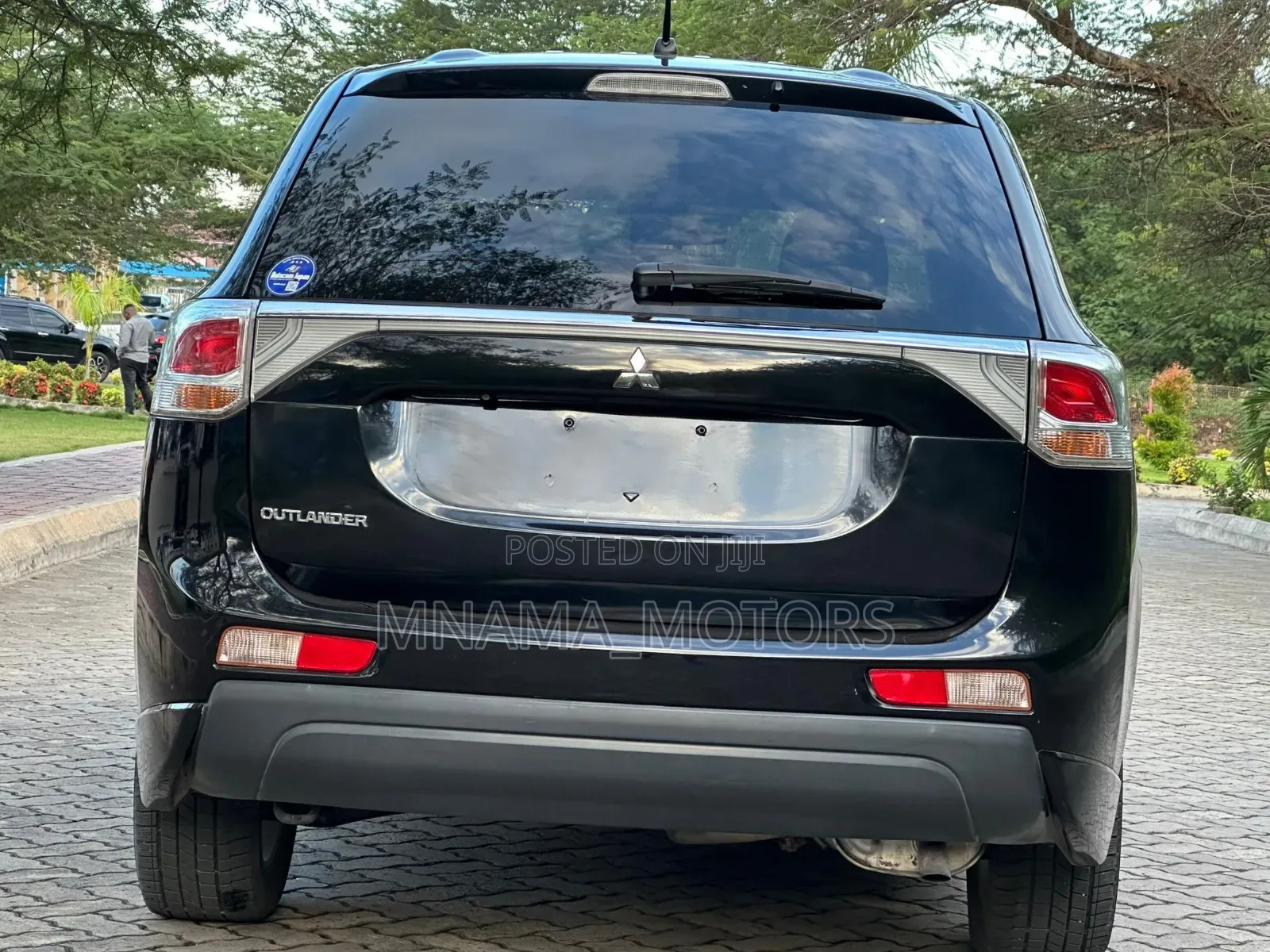 Mitsubishi Outlander 2013 Black