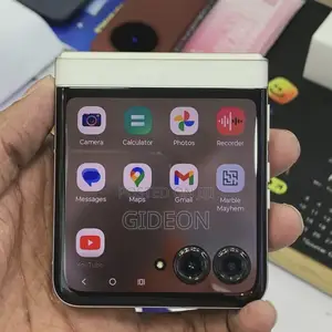 Motorola Razr 60 256 GB White