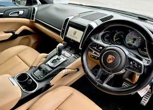 Porsche Cayenne 2017 Black