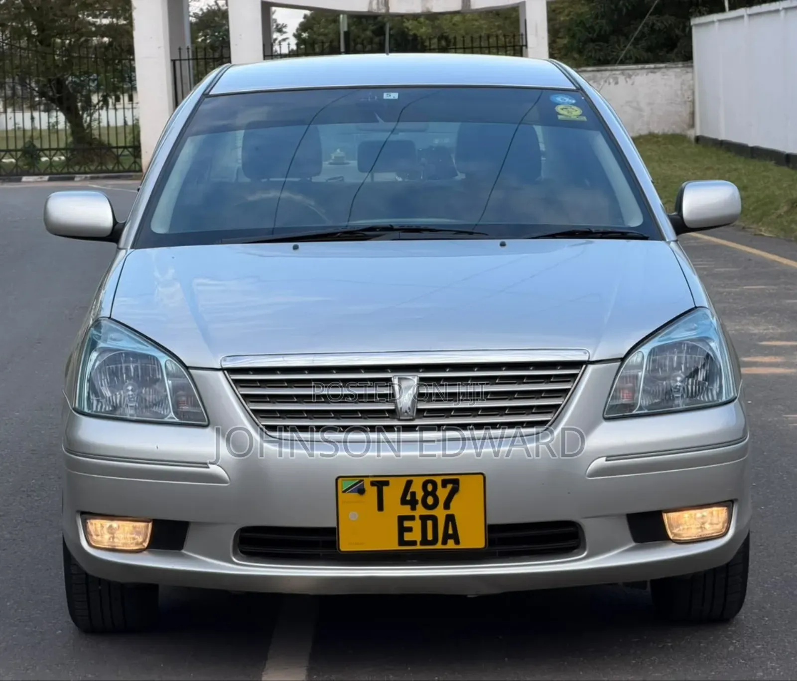 Toyota Premio 2004 Silver