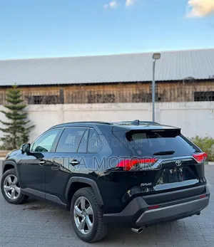 Toyota RAV4 2020 Black