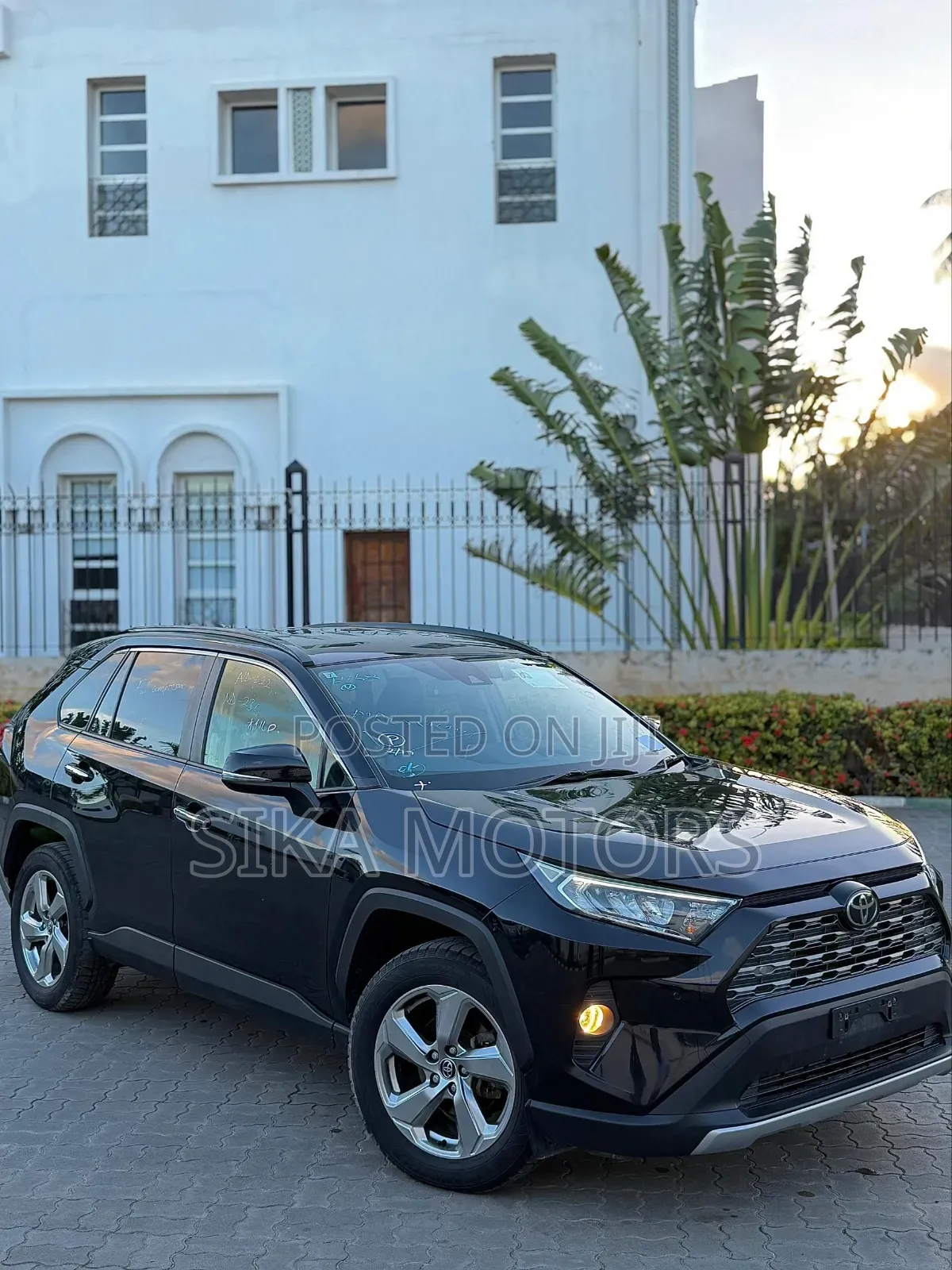 Toyota RAV4 2020 Black