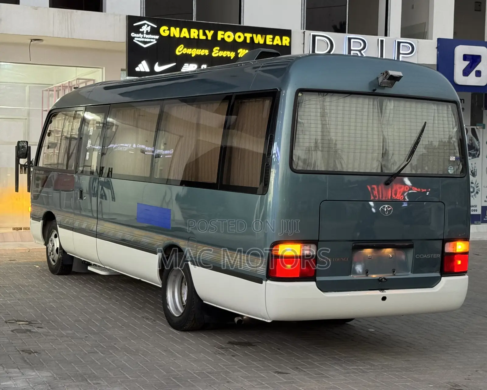 Toyota Coaster 1998 Green