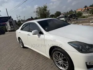 Toyota Crown 2008 White