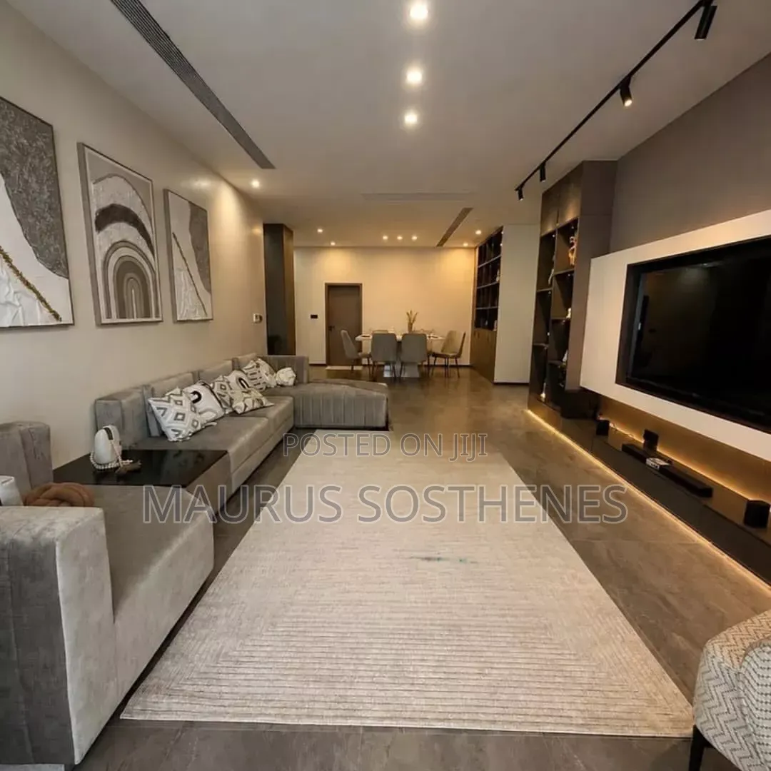 Furnished 3bdrm Apartment in Oyster Bay for rent