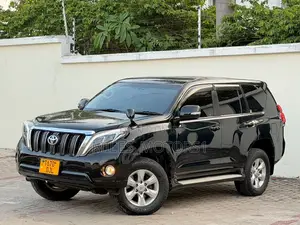 Toyota Land Cruiser Prado 2014 Black