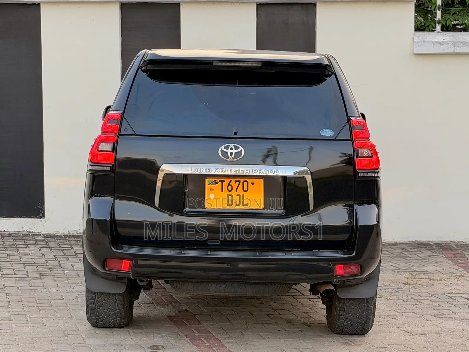 Toyota Land Cruiser Prado 2014 Black