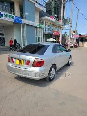 Toyota Premio 2005 Silver