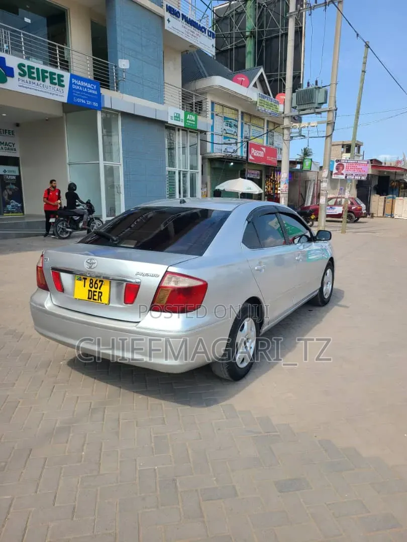 Toyota Premio 2005 Silver