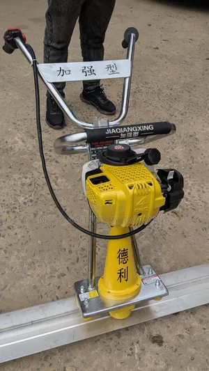 Concrete Screed
