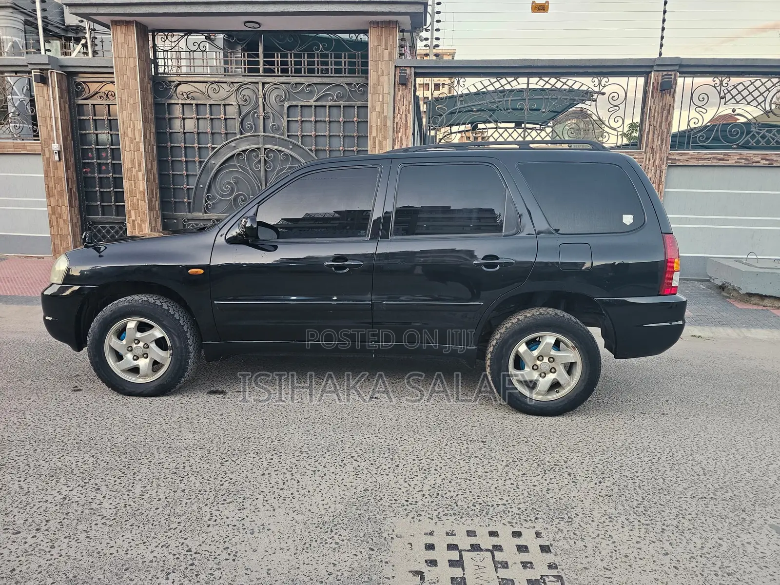 Mazda Tribute 2003 Black