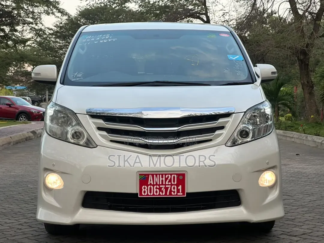 Toyota Alphard 2009 White