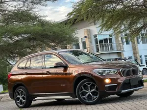 BMW X1 xDrive28i AWD 2016 Brown