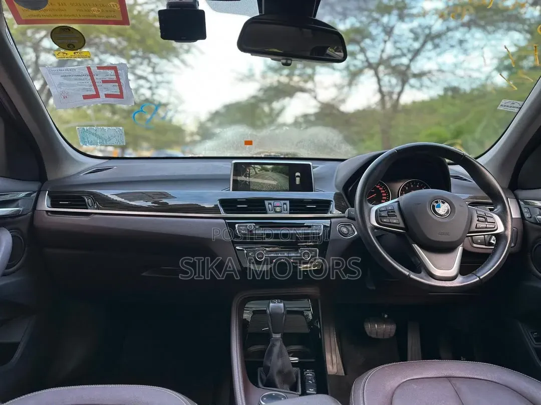 BMW X1 xDrive28i AWD 2016 Brown