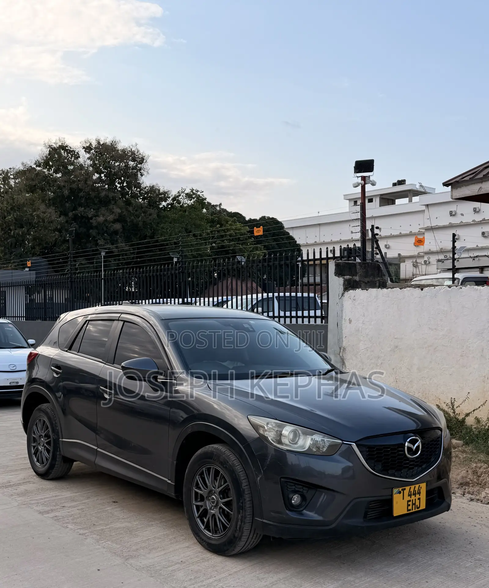 Mazda CX-5 2.2 Diesel FWD 2014 Gray