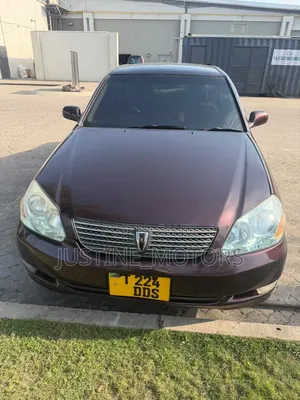 Toyota Mark II 2004 Burgundy