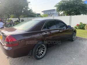 Toyota Mark II 2004 Burgundy