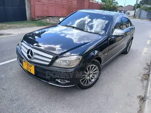 Mercedes-Benz C-Class 2007 Black