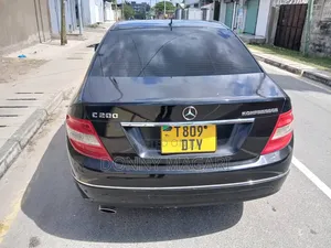 Mercedes-Benz C-Class 2007 Black
