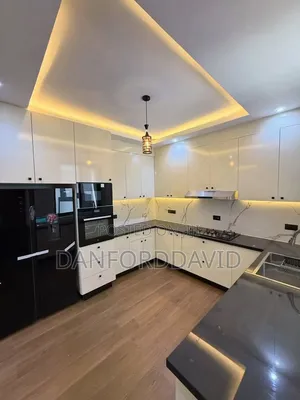 Furnished 5bdrm Apartment in Kahwa Real Estate, Masaki for rent