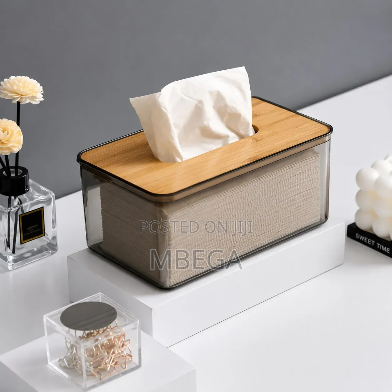 Acrylic-Bamboo Lid Tissue Box Holder