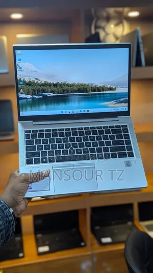 New Laptop HP EliteBook 840 G5 16GB Intel Core i5 SSD 256GB