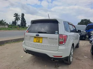 Subaru Forester 2011 White