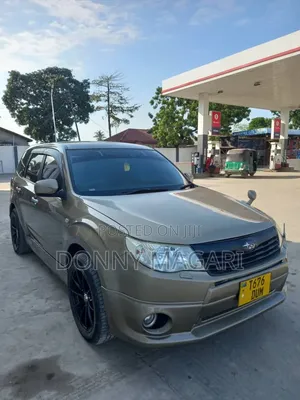 Subaru Forester 2008 Gold