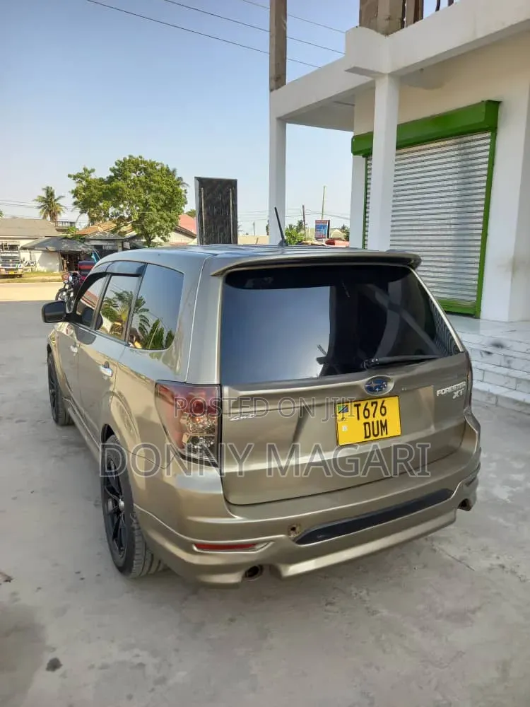 Subaru Forester 2008 Gold