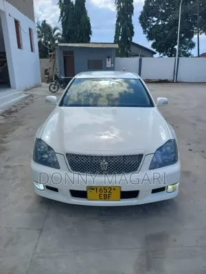 Toyota Crown 2007 White