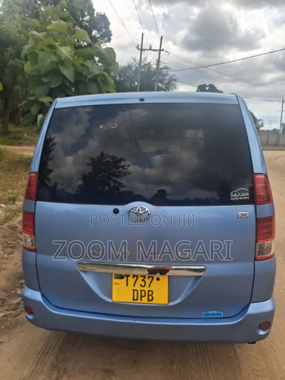 Toyota Noah 2003 Blue
