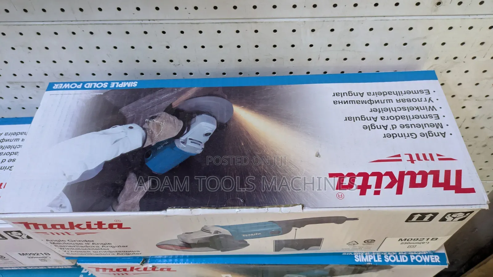 Angle Grinder 41⁄2 Makita