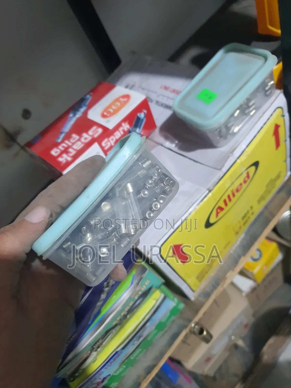 Duka Linauzwa Na Kila Kitu Chake Spare Za Pikipiki Bm Na TVS