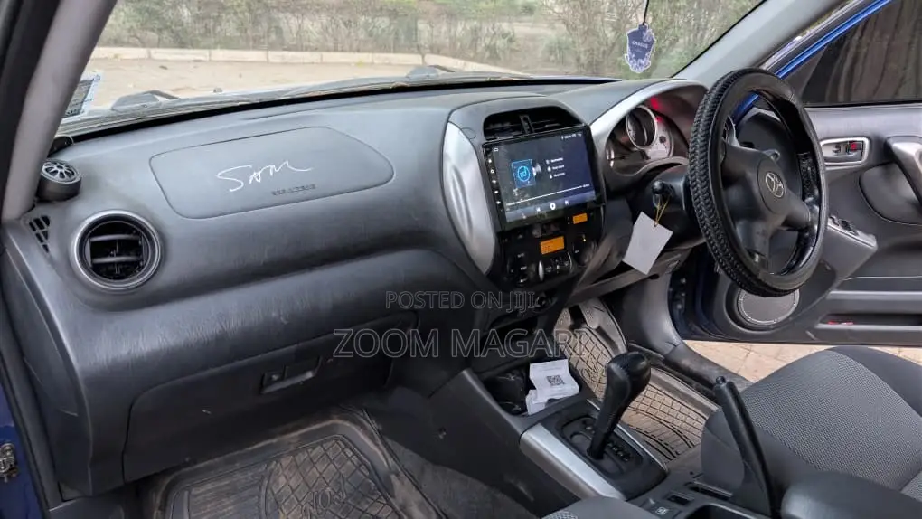 Toyota RAV4 2004 Blue