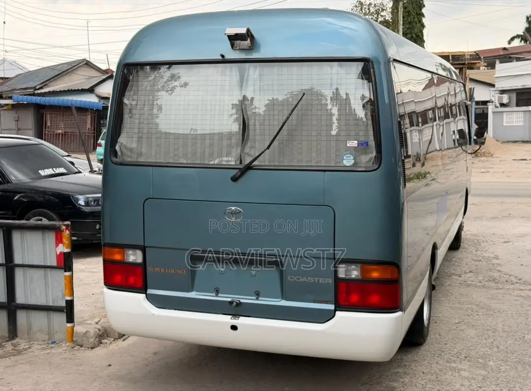 Toyota Coaster 1998 Blue